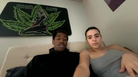 Snapshot of zoel87 chatting on 01.14.25 LovelyLatin25 online show from 01.14.25