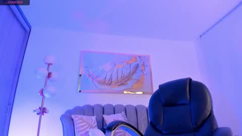 Zoe Presley  online show from 01.18.26