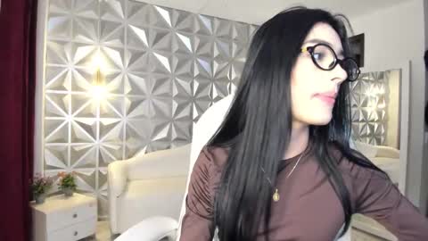 Zoe Rouse online show from 01.17.26