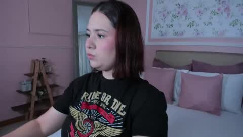 Zoes online show from 03.07.25