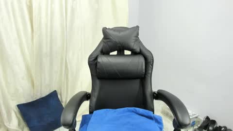 Isabella online show from 04.21.26