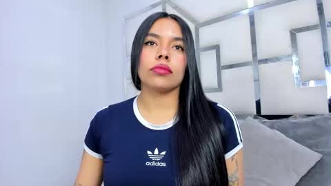 ZoeSwam online show from 10.30.25