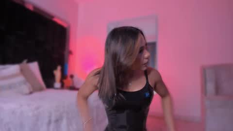 zoevidal_ online show from 09.22.25