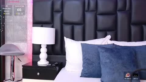 ZoeWilliis online show from 11.09.25