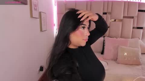 zoey thommpson online show from 11.16.25