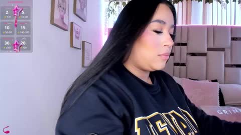 zoey thommpson online show from 11.23.25