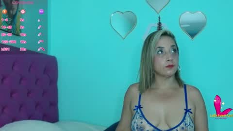 Snapshot of zoeycarter__ chatting on 07.07.26 Zoey online show from 07.07.26
