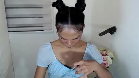 zoey online show from 02.17.25