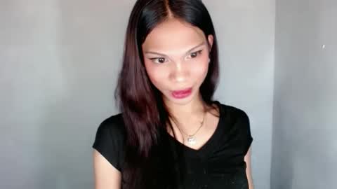 Snapshot of zoeygorgeous19 chatting on 05.10.26 zoey online show from 05.10.26