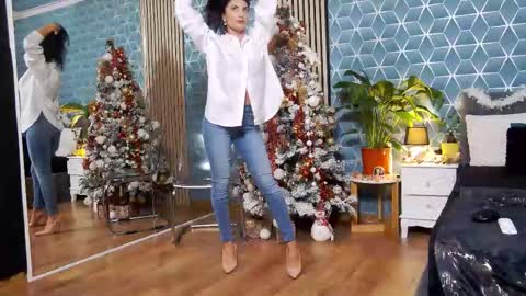 Zoey online show from 12.03.25