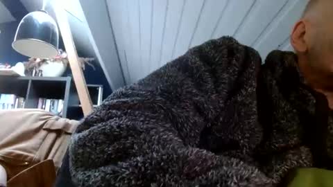 Snapshot of zolexthomas chatting on 12.10.24 zolexthomas online show from 12.10.24