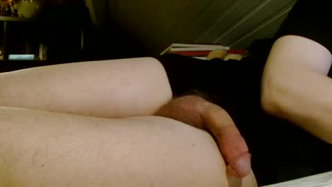 Snapshot of zolexthomas chatting on 12.14.24 zolexthomas online show from 12.14.24