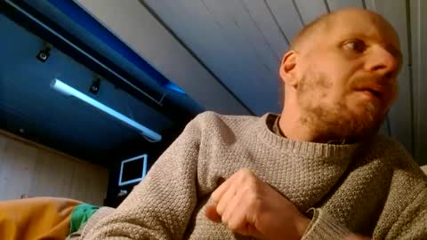 Snapshot of zolexthomas chatting on 01.02.25 zolexthomas online show from 01.02.25