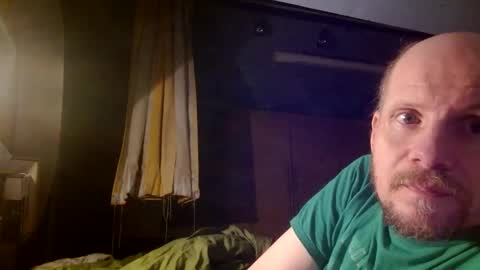 Snapshot of zolexthomas chatting on 01.04.25 zolexthomas online show from 01.04.25