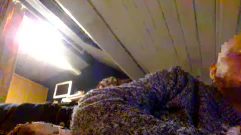 Snapshot of zolexthomas chatting on 01.19.25 zolexthomas online show from 01.19.25