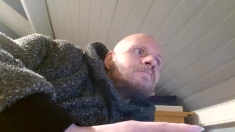 Snapshot of zolexthomas chatting on 01.22.25 zolexthomas online show from 01.22.25