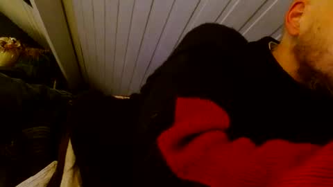 Snapshot of zolexthomas chatting on 02.12.25 zolexthomas online show from 02.12.25