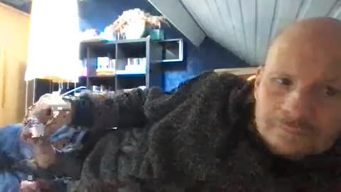 Snapshot of zolexthomas chatting on 03.08.25 zolexthomas online show from 03.08.25