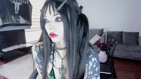 SOPHIE    online show from 04.22.26