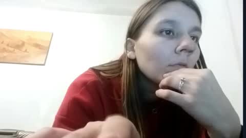Snapshot of zonalecea chatting on 10.26.25 Mona online show from 10.26.25