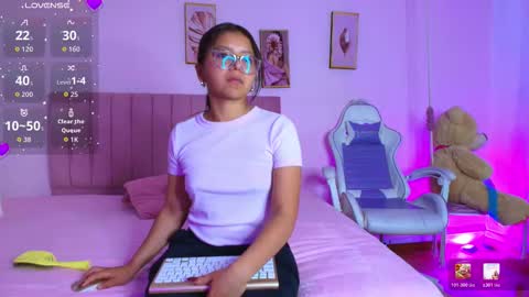 Snapshot of zoow_bluussh chatting on 02.27.26 Zoe online show from 02.27.26