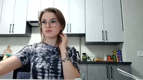 zoriana20 online show from 10.03.25