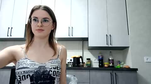 zoriana20 online show from 12.02.25