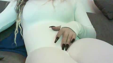 Roy online show from 12.21.25