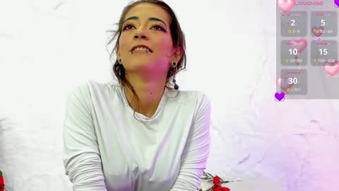 Violeta online show from 12.07.24