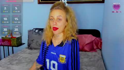 Snapshot of zorynvaal chatting on 06.17.26 Mia online show from 06.17.26