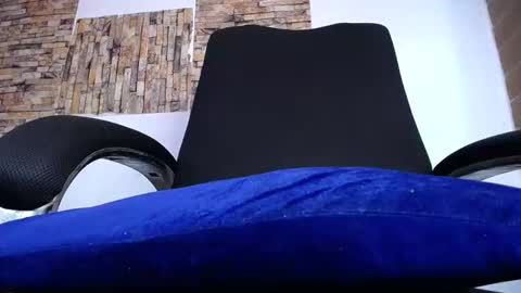 zousxxx online show from 02.04.26