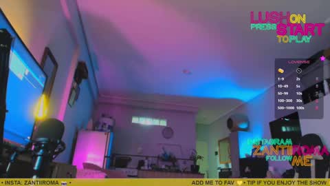 Snapshot of zrd1988 chatting on 09.23.25 zantiirma online show from 09.23.25