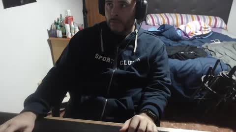 Snapshot of zuheyla26 chatting on 12.23.24 Zuheyla online show from 12.23.24