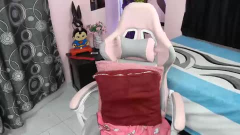 zulemapiel online show from 04.13.26