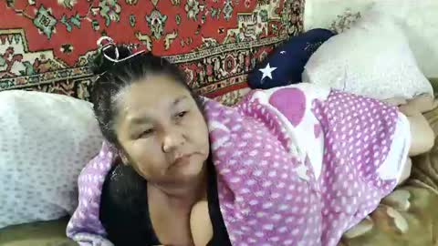 Snapshot of zulfiya_bruce chatting on 06.22.26 Zulfiya online show from 06.22.26