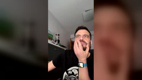 zurdineno online show from 04.29.26