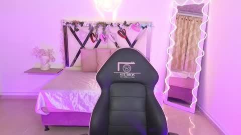 ZURY   online show from 09.15.25