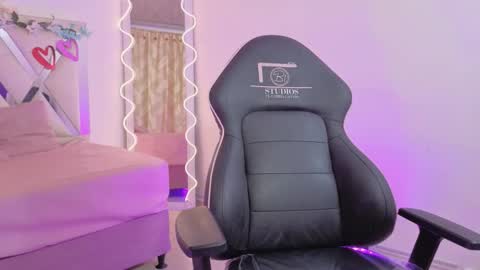 ZURY   online show from 11.12.25