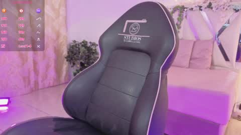 ZURY   online show from 04.10.26