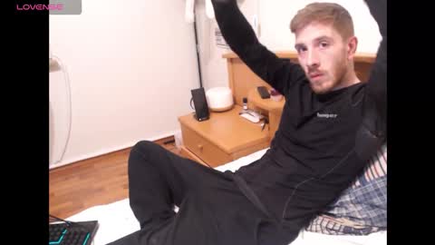 Zuzmoe online show from 01.18.26