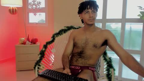 zyan_moreno online show from 11.29.25