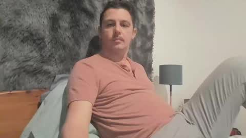 Snapshot of zyonart chatting on 11.15.25 Artnoyz Shower online show from 11.15.25