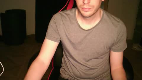 Snapshot of zyriosben chatting on 11.01.25 zyriosben online show from 11.01.25