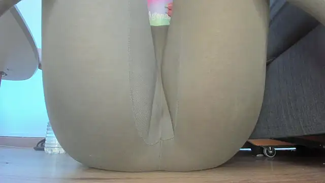 Squirtlady38 online show from 07.04.26