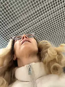 angelmommu online show from 01.28.25