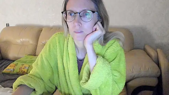 angelmommu online show from 03.19.25