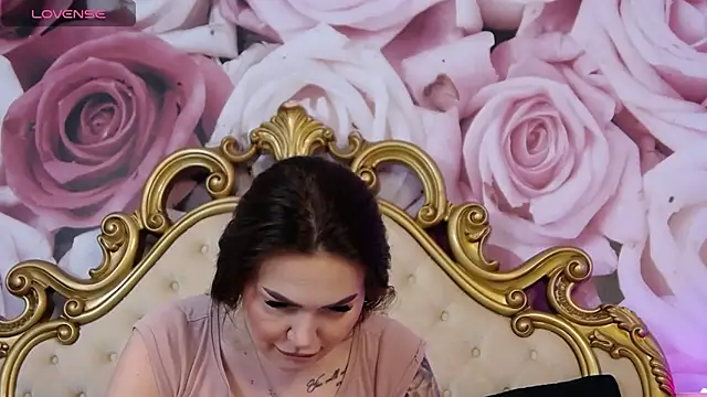 HessaHessy online show from 04.18.26