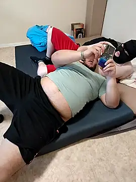 genderfluidco2 online show from 11.08.25