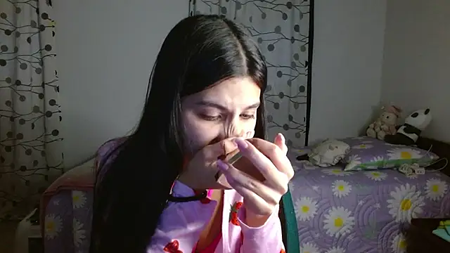 Snapshot of mia__lopez_ chatting on 03.04.25 mia lopez online show from 03.04.25