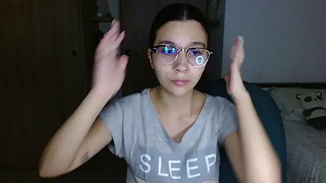 mia  lopez  online show from 03.25.26